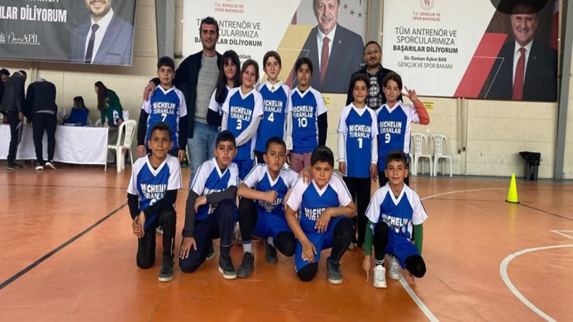Kaleli Yakan Top İlçe ve Bölge Şampiyonuyuz